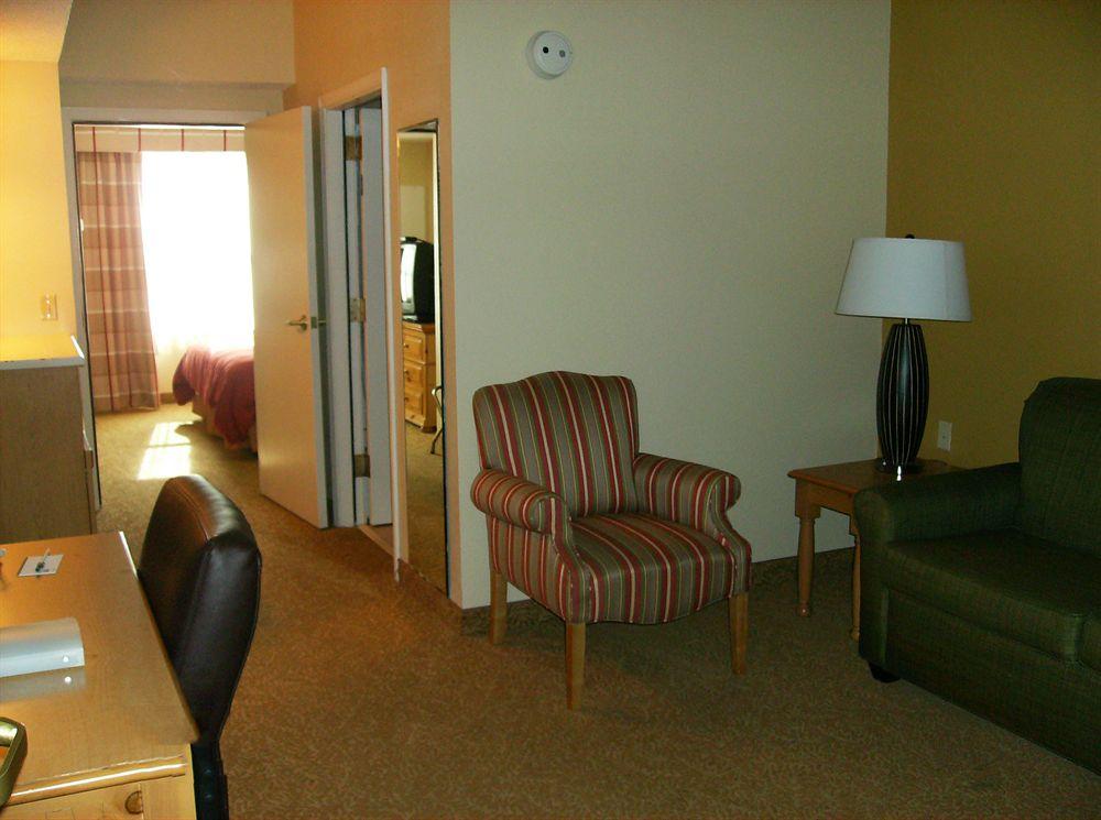 Country Inn & Suites By Radisson, Louisville East, Ky Bagian luar foto