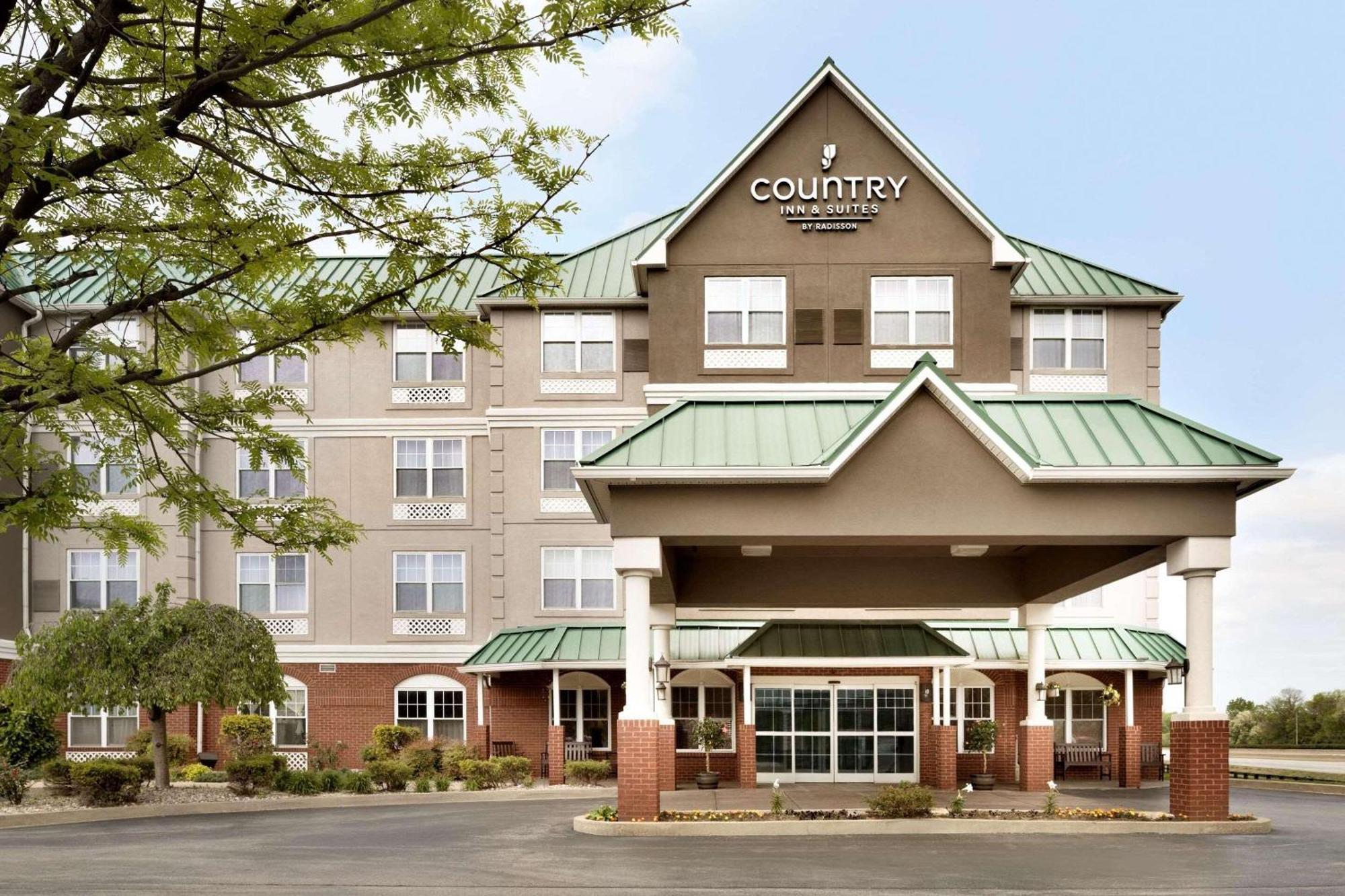Country Inn & Suites By Radisson, Louisville East, Ky Bagian luar foto
