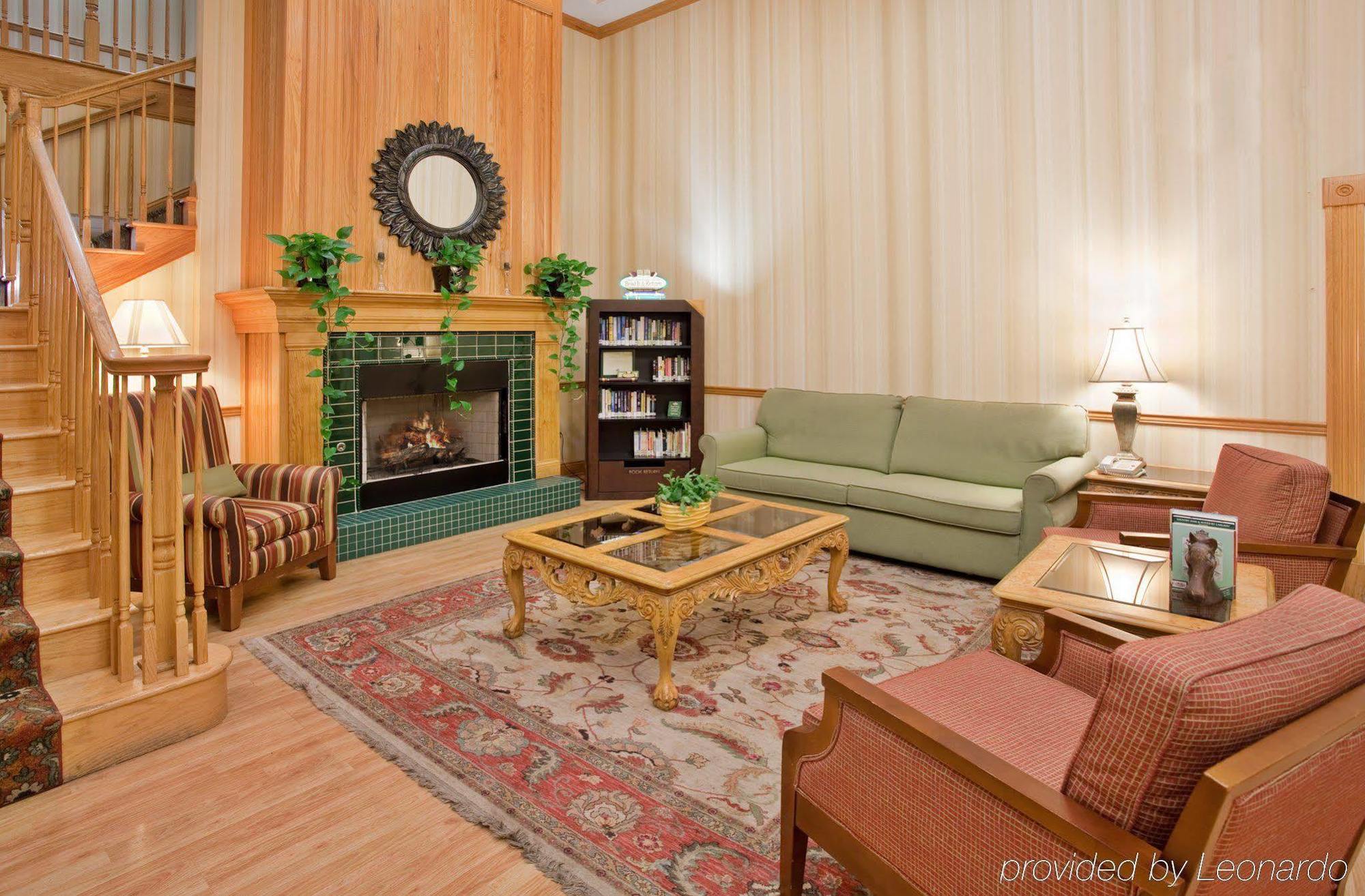 Country Inn & Suites By Radisson, Louisville East, Ky Bagian luar foto