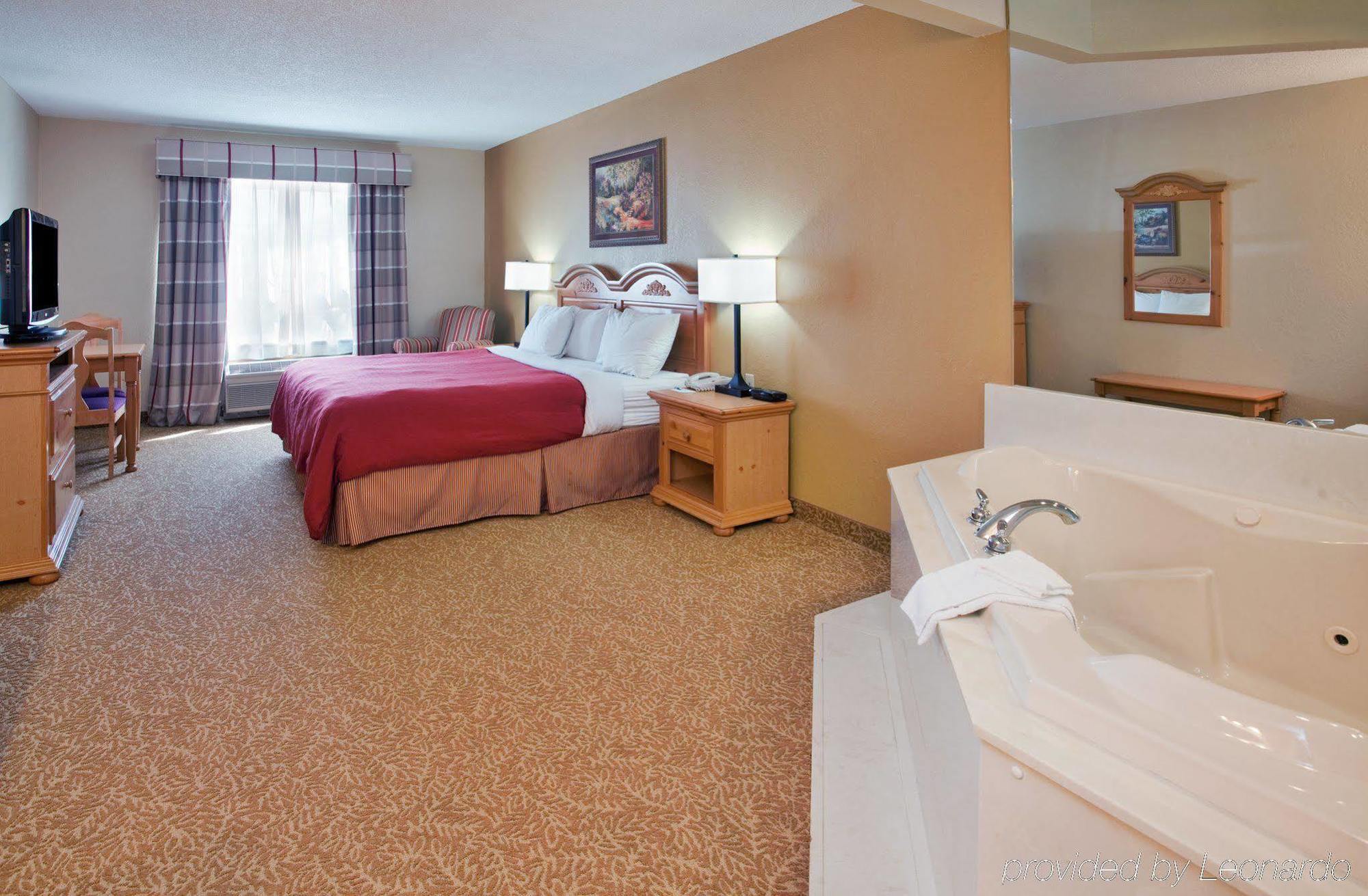 Country Inn & Suites By Radisson, Louisville East, Ky Bagian luar foto