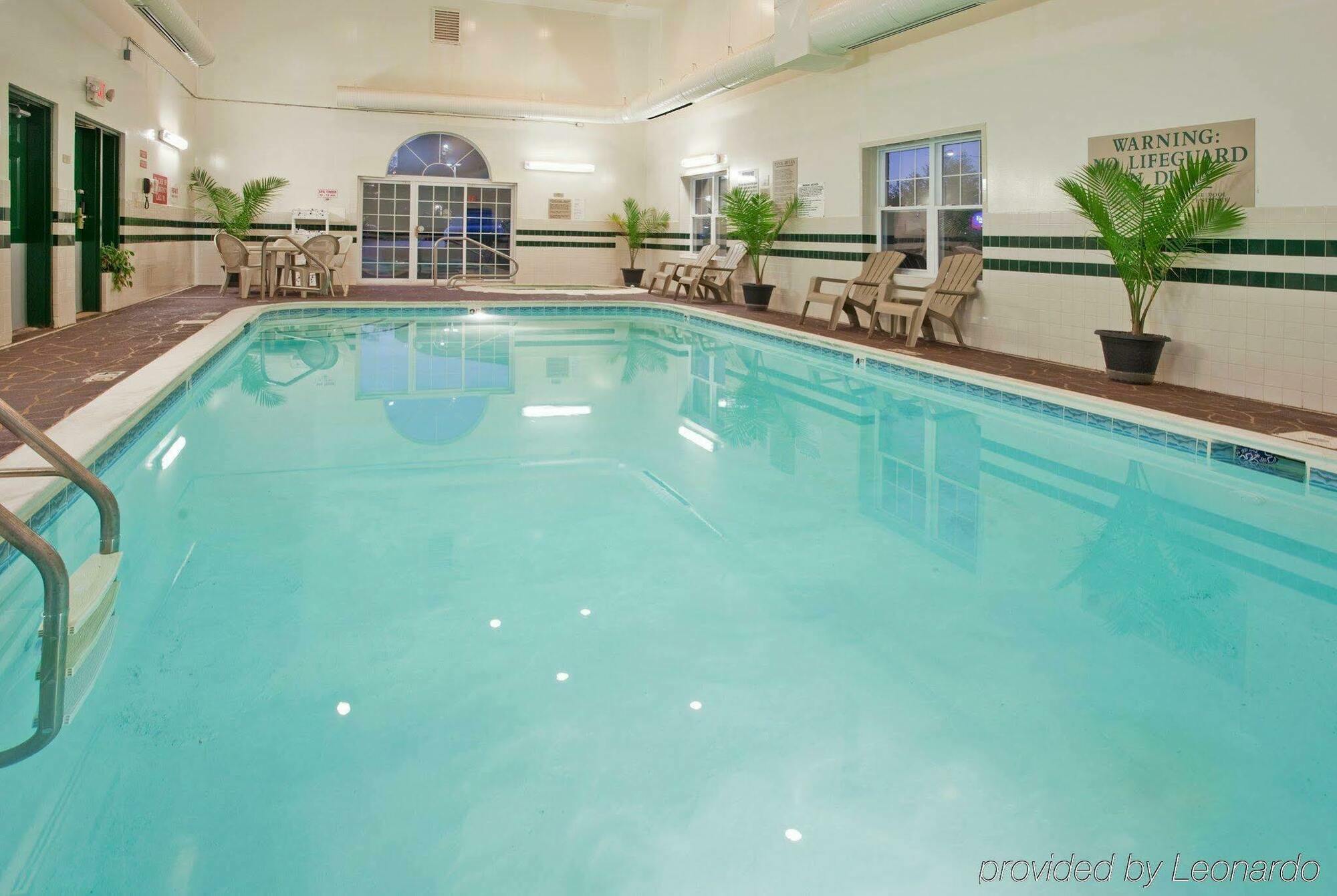 Country Inn & Suites By Radisson, Louisville East, Ky Fasilitas foto
