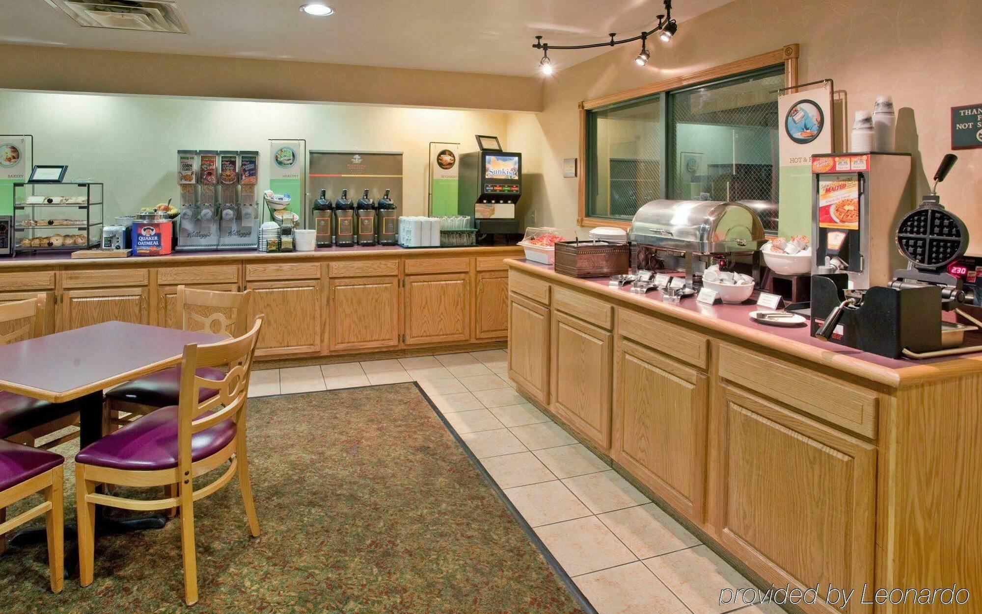 Country Inn & Suites By Radisson, Louisville East, Ky Bagian luar foto
